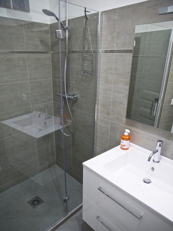 "Le Jazzy" By Enjoynice, 3-Bedroom, 2-Bathroom Spacious Central Apartment Exteriör bild