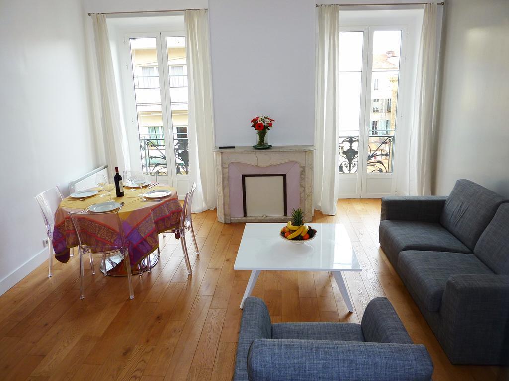 "Le Jazzy" By Enjoynice, 3-Bedroom, 2-Bathroom Spacious Central Apartment Exteriör bild